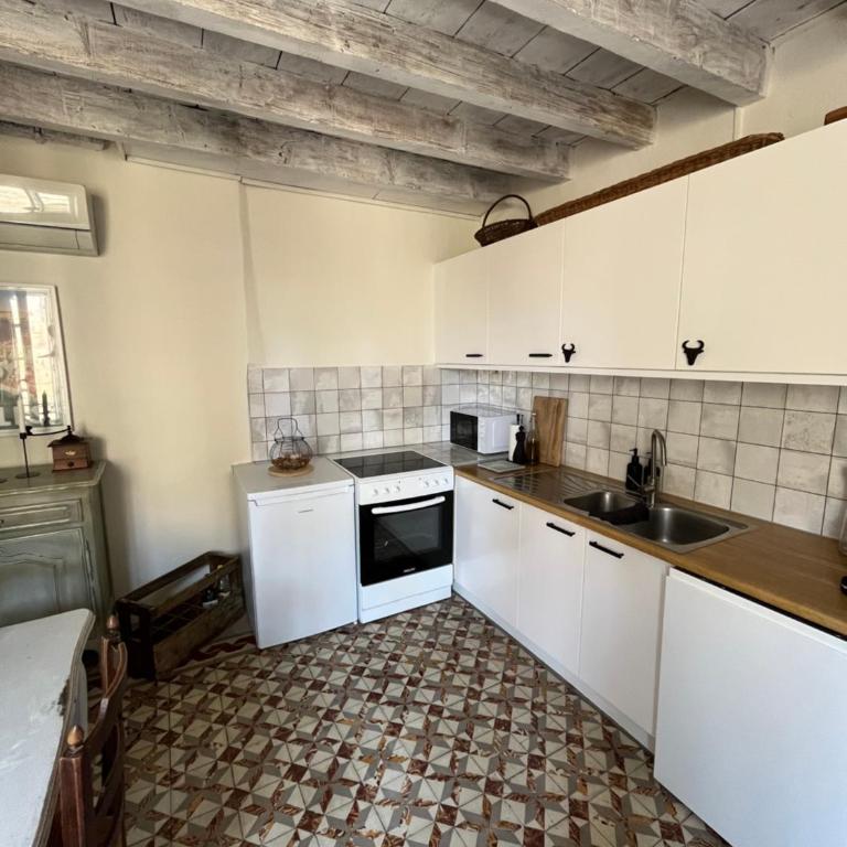 Rêv'Arles Maison de charmes aux Arènes - Maison de Vacances - 2