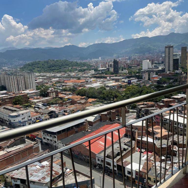Apartamento amoblado en Medellin! Solo Alquiler mensual!!! - One-Bedroom Apartment - 21