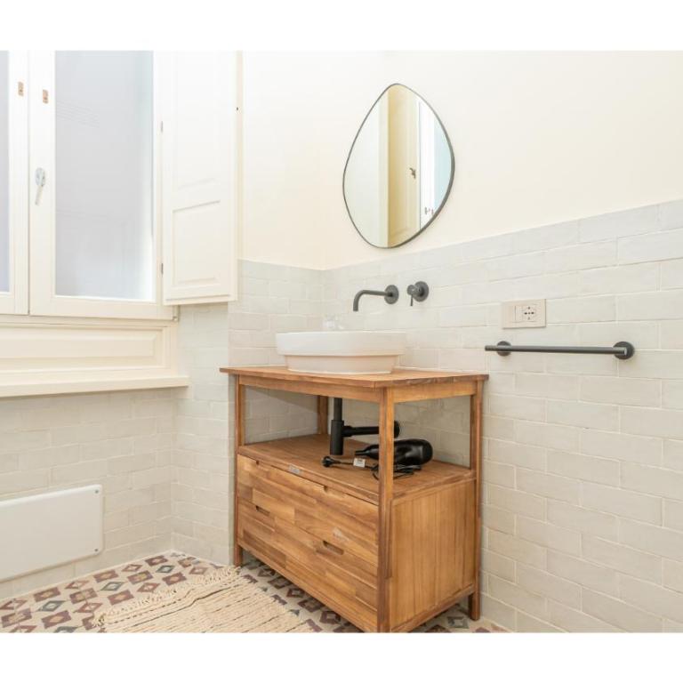 Green Guest House Alghero - Deluxe Room (2 Adults + 1 Child) - 9