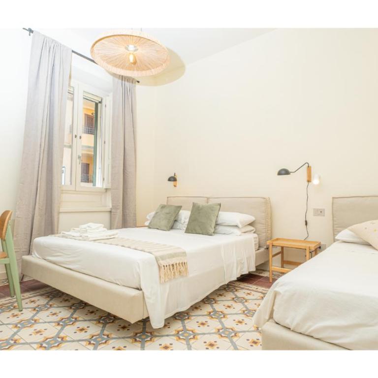Green Guest House Alghero - Deluxe Room (2 Adults + 1 Child) - 4