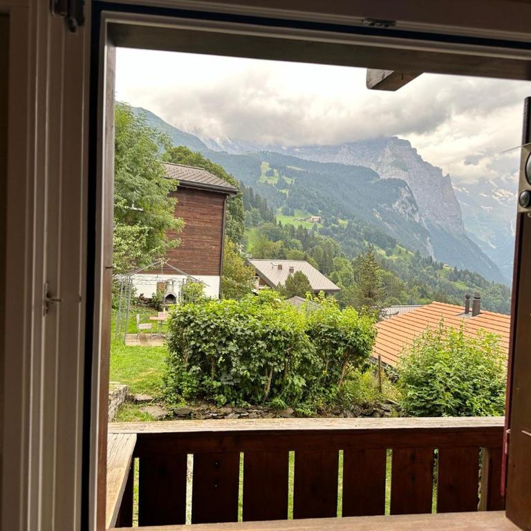 Chalet Luegistal - Apartment mit 2 Schlafzimmern - 25