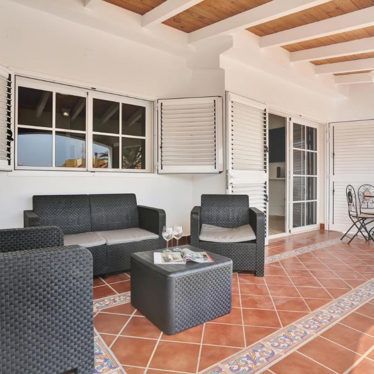 Philippa - Two-Bedroom House - 32