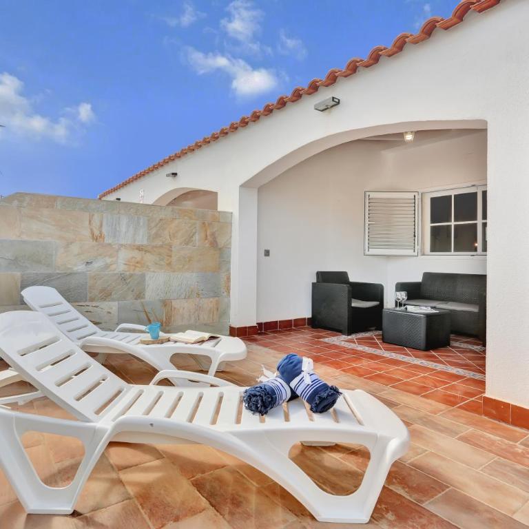 Philippa - Two-Bedroom House - 30