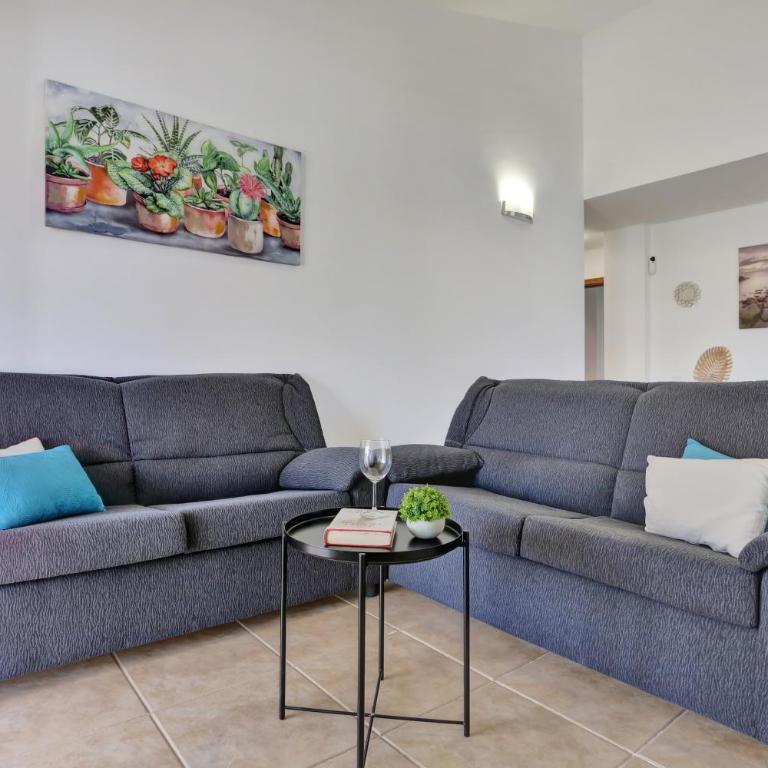 Philippa - Two-Bedroom House - 34