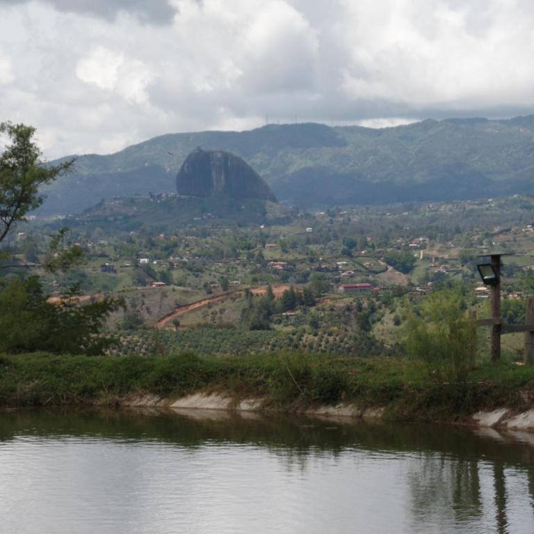 Glamping con jacuzzi y cocina- El Peñol a 30 minutos de Guatapé - Villa Deluxe - 12