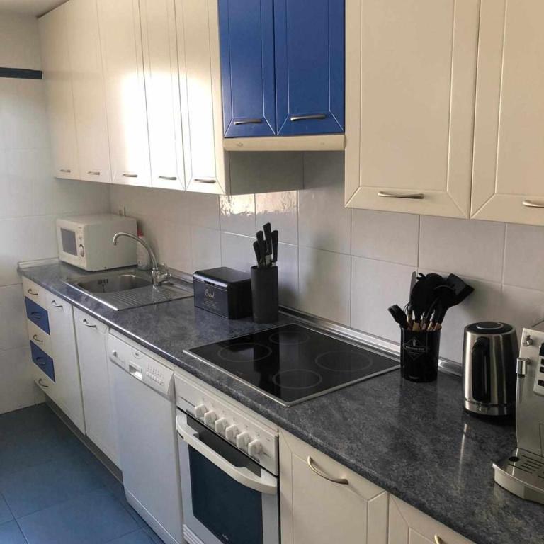 Vista Del Sol - Two-Bedroom Apartment - 15