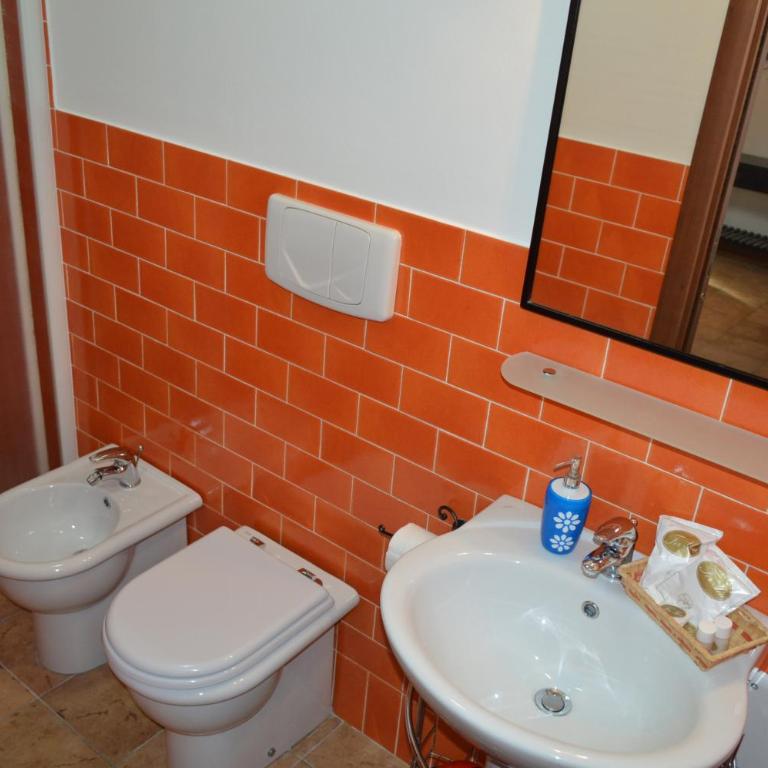 Butterfly Accommodation - Camera Deluxe (2 Adulti + 1 Bambino) - 9