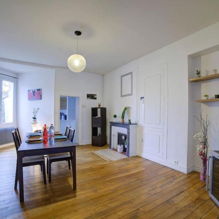 Le Duplex quartier cathédrale-marais - Appartement 2 Chambres - 12