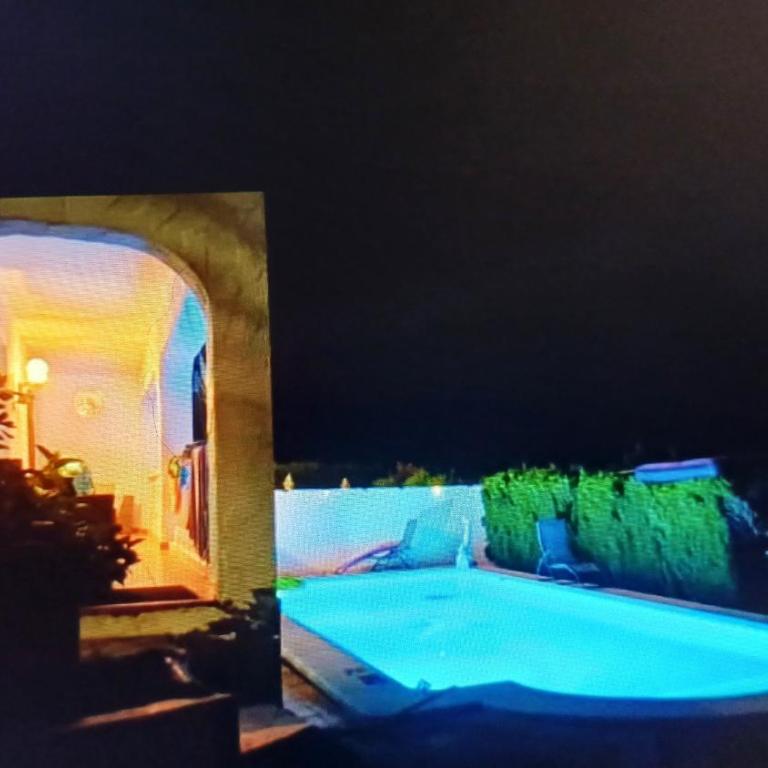 Ferienwohnung mit Privat-Pool - Apartamento de 2 dormitorios - 85