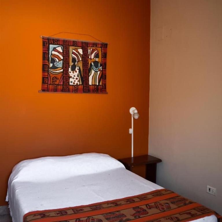 Hostal amancay - Habitación Doble con baño privado - 4