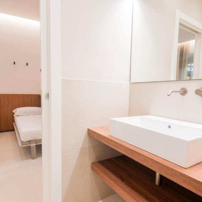 Affittacamere Saint Bon 15 - 5 Terre Rooms and Suites - Deluxe Family Room - 9