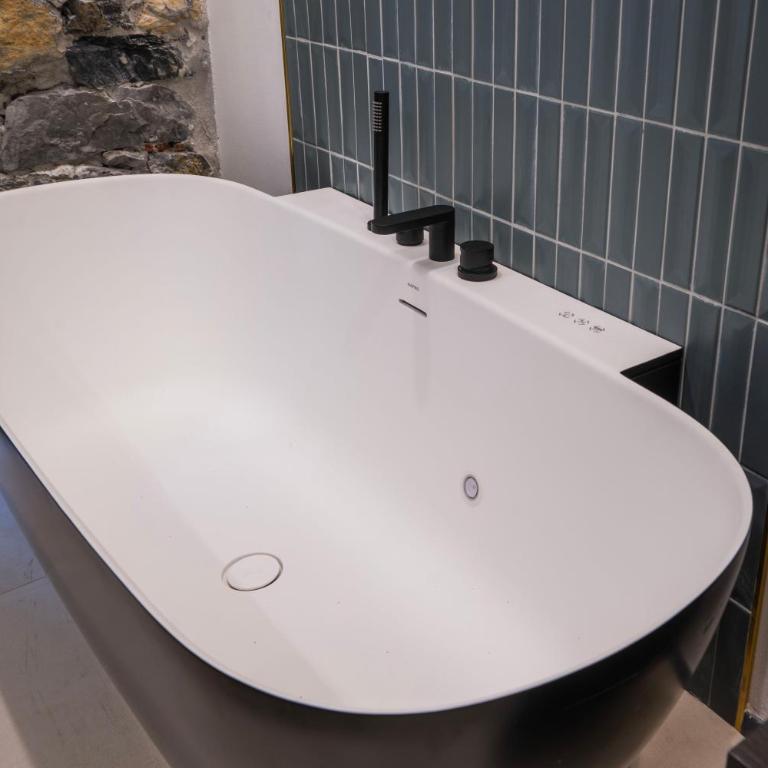 Affittacamere Saint Bon 15 - 5 Terre Rooms and Suites - Queen Room with Spa Bath - 4