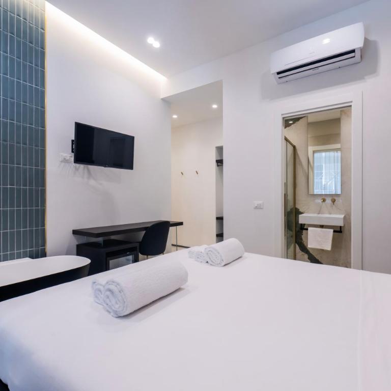 Affittacamere Saint Bon 15 - 5 Terre Rooms and Suites - Queen Room with Spa Bath - 1