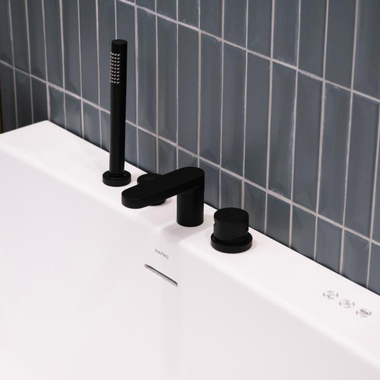 Affittacamere Saint Bon 15 - 5 Terre Rooms and Suites - Queen Room with Spa Bath - 8