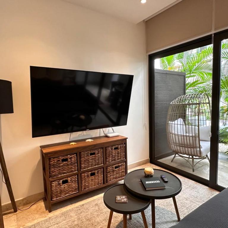 Ipana Luxury Suites By Caribe Rentas - Apartamento de 1 dormitorio con vistas al jardín - 3