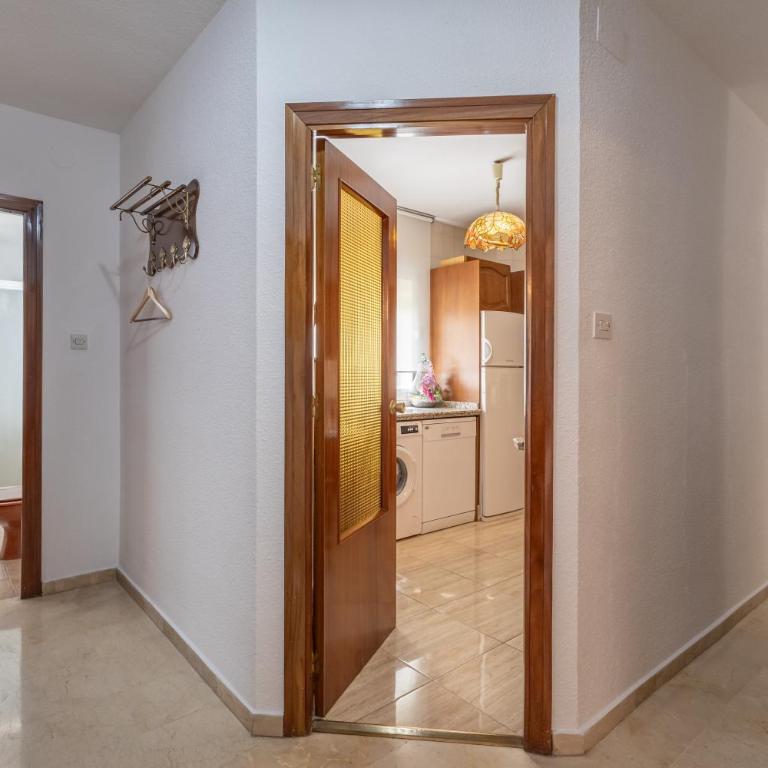 Dreaming Apartment Doña Luisa - free parking - Two-Bedroom Apartment - 17