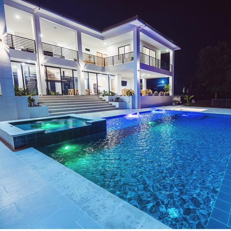 Grand Cypress Luxury Home - Villa - 6