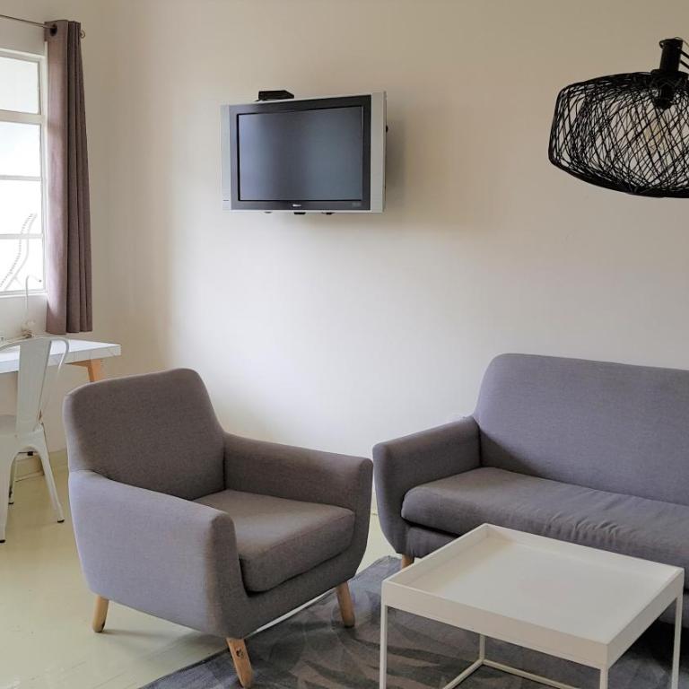 Condesa Haus Rentals - Studio with Balcony - 12
