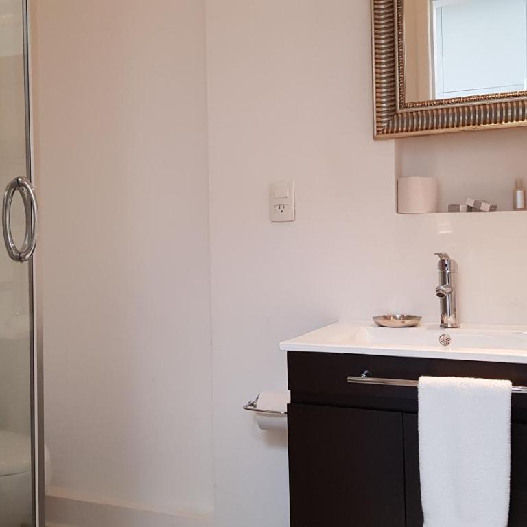 Condesa Haus Rentals - Studio with Balcony - 10