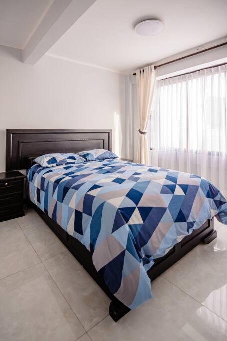 Departamento Centrico - Apartamento de 2 dormitorios - 3