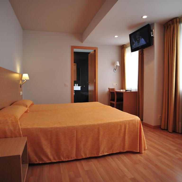 Hotel Windsor - Habitación Doble - 2 camas - 9