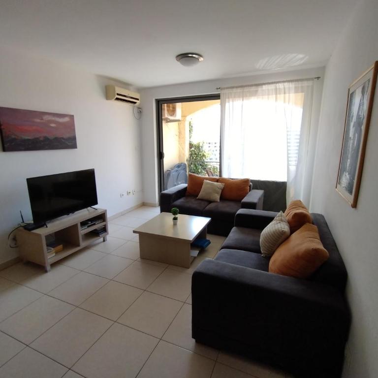 Becici Sunset Apartment - Two-Bedroom Apartment - 2