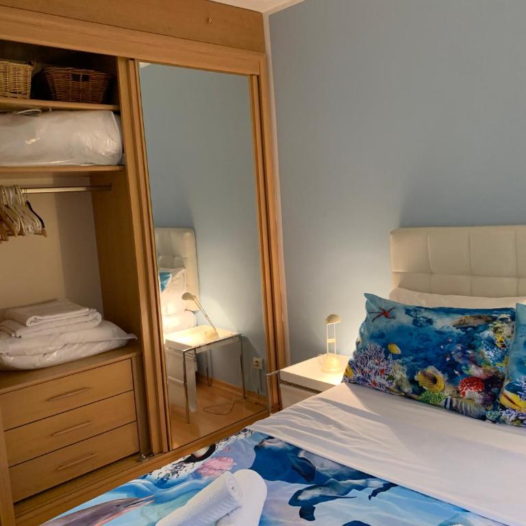 Monaco Stunning Sea Views, Larvotto beach, Terrace, 2 bedrooms, 2 bathrooms, up to 6 person, lift, 1st floor - Appartement 2 Chambres - 99