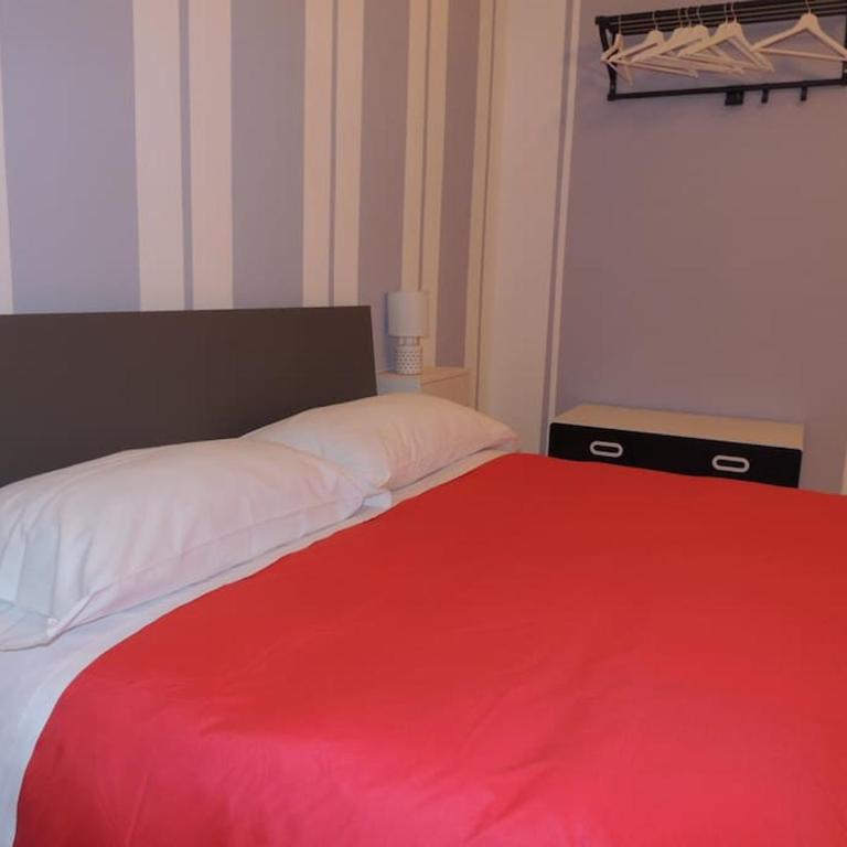 Apt Central Magenta - Appartamento con 2 Camere da Letto - 20