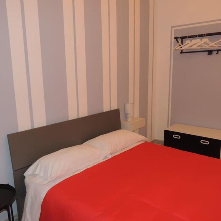 Apt Central Magenta - Appartamento con 2 Camere da Letto - 35