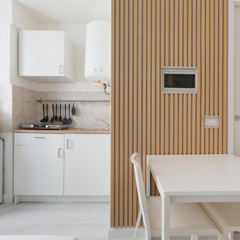 GuestHost - Cosy Studio -M3 Yellow Line Affori FN - Monolocale - 2