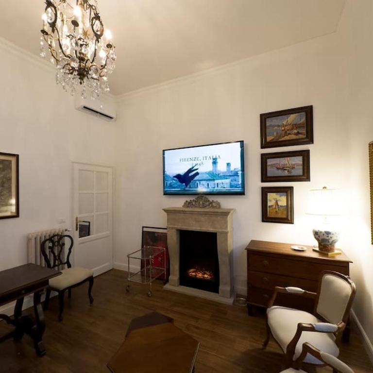 Santa Caterina Palace Apartment in Florence-3 Bedroom - Appartamento con 3 Camere da Letto - 65