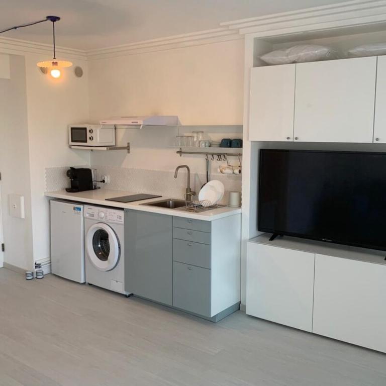 06AT1 - Studio cosy bord de mer situation idéale - Appartement 1 Chambre - 2