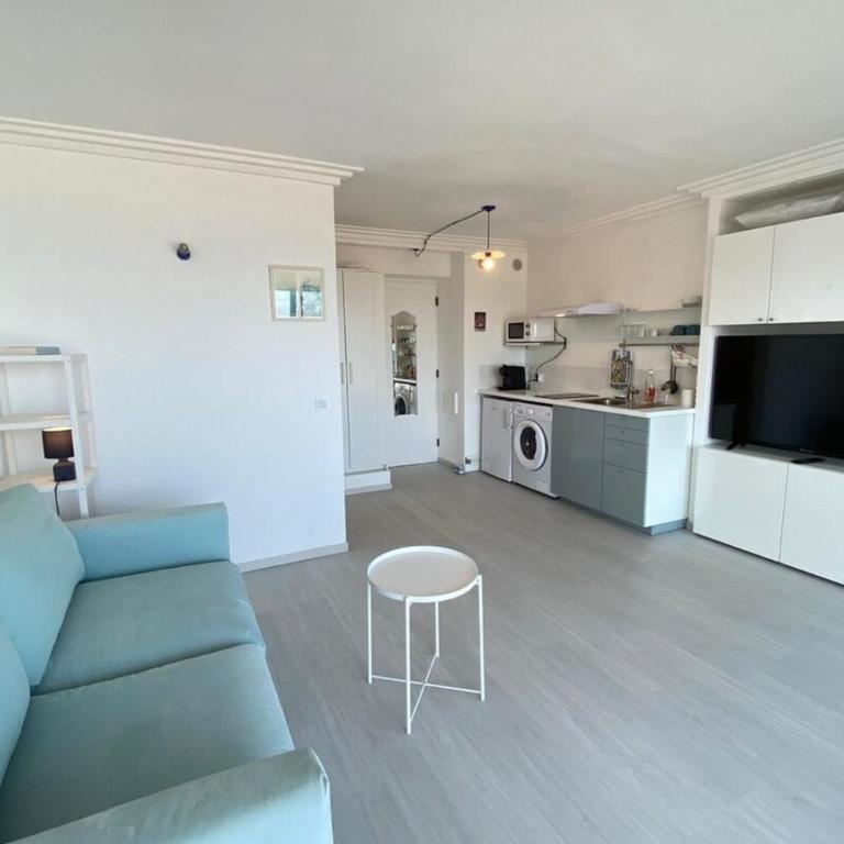 06AT1 - Studio cosy bord de mer situation idéale - Appartement 1 Chambre - 11