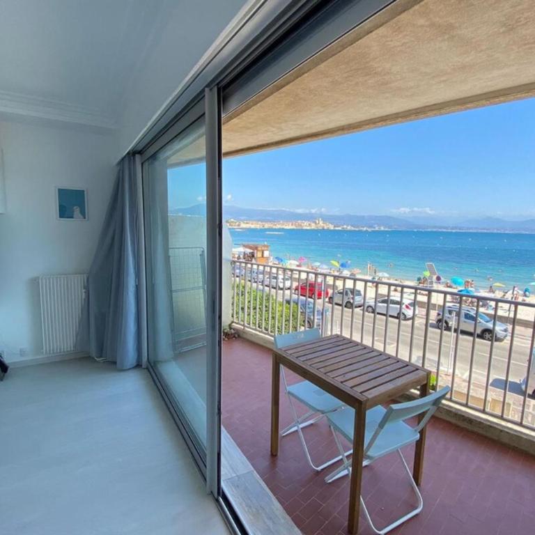 06AT1 - Studio cosy bord de mer situation idéale - Appartement 1 Chambre - 24