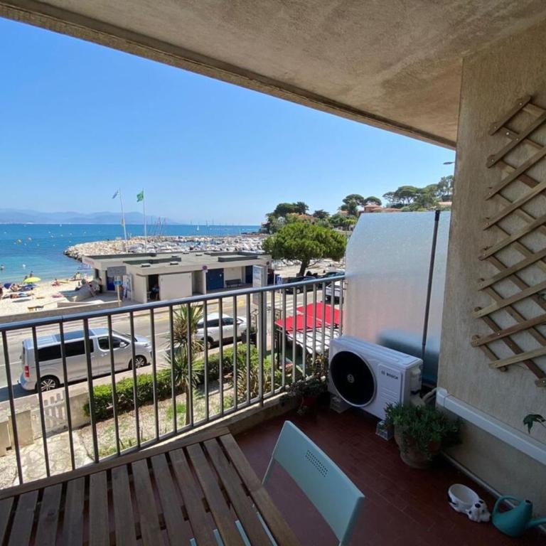 06AT1 - Studio cosy bord de mer situation idéale - Appartement 1 Chambre - 30