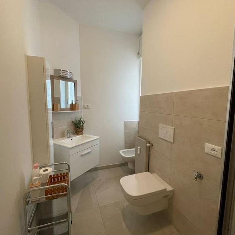 WH - Meerwasser - Trilocale A Pochi Minuti Dal Centro - Con Parcheggio privato - WiFi - Appartamento con 1 Camera da Letto - 3
