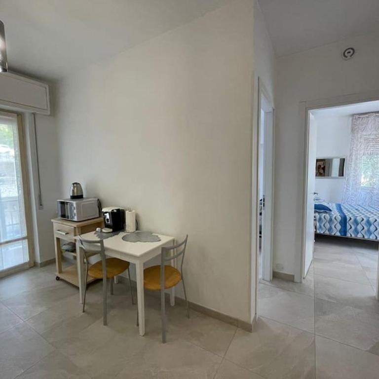 WH - Meerwasser - Trilocale A Pochi Minuti Dal Centro - Con Parcheggio privato - WiFi - Appartamento con 1 Camera da Letto - 8