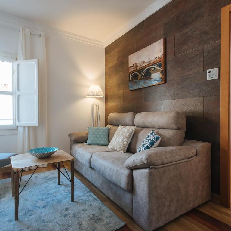 Hostly Orfila 3A-3B exclusive Penthouse-Center-Fibre-Parking Optional - Apartamento - 6
