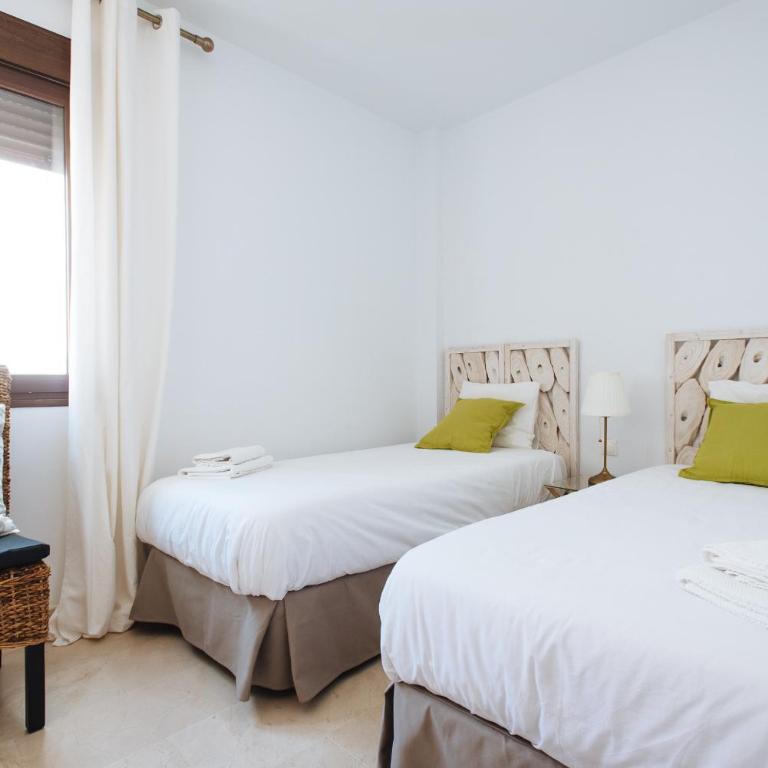 Hostly Orfila 3A-3B exclusive Penthouse-Center-Fibre-Parking Optional - Apartamento - 24