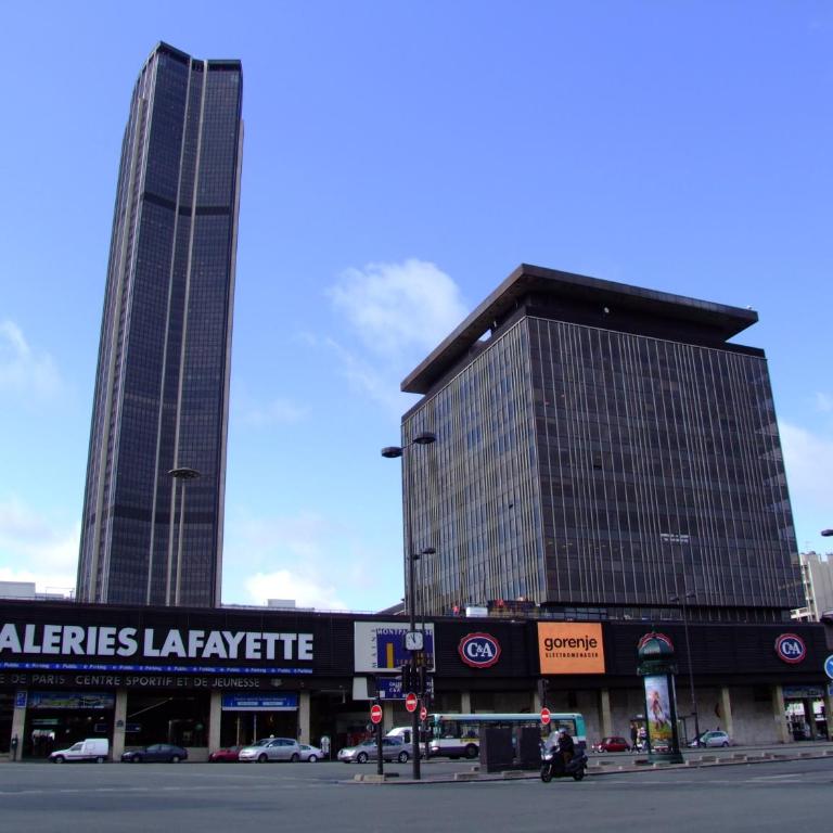 Paris studio Rue du Maine - all bills included - next to Montparnasse train station & close to 6th arrondissement - Appartement 1 Chambre - 16