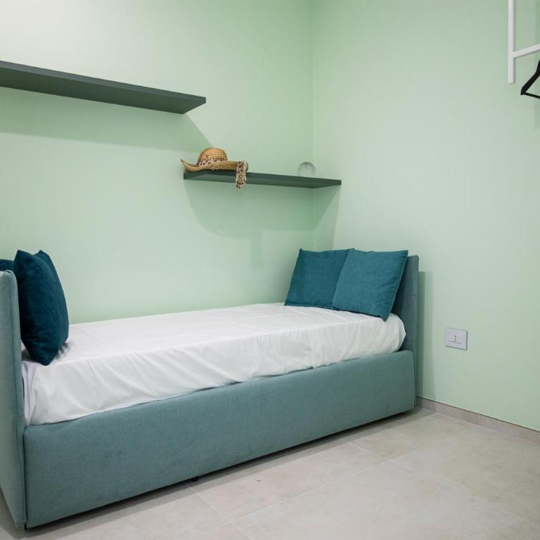 Suite Luisa - Two-Bedroom House - 18