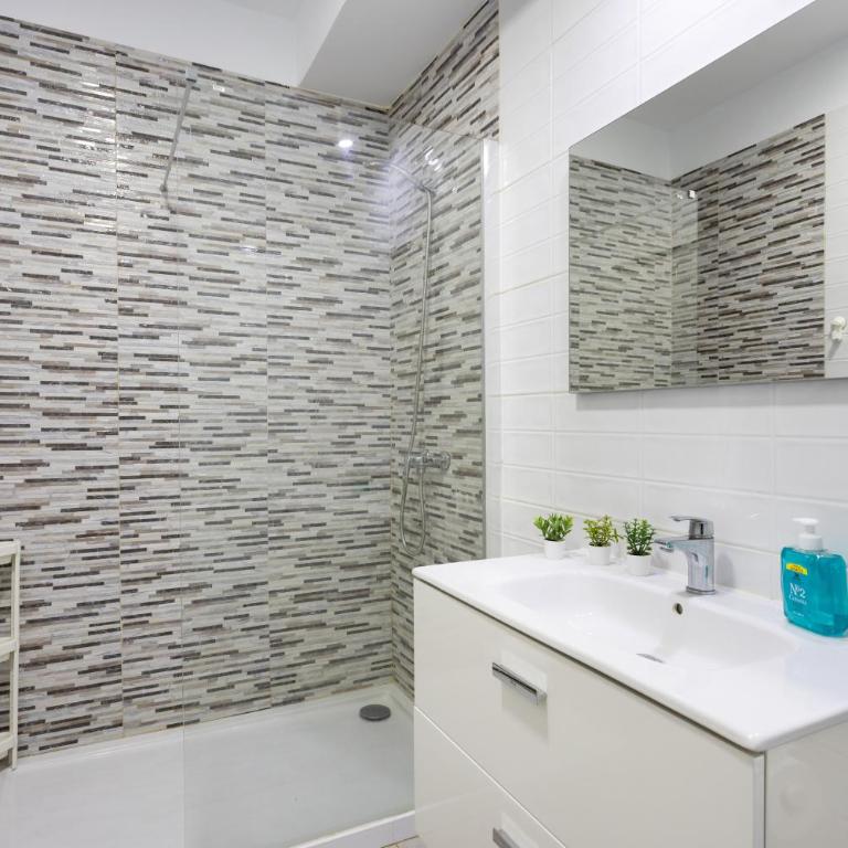Tenerife City Apartments Two-Bedrooms - Apartamento de 2 dormitorios - 12