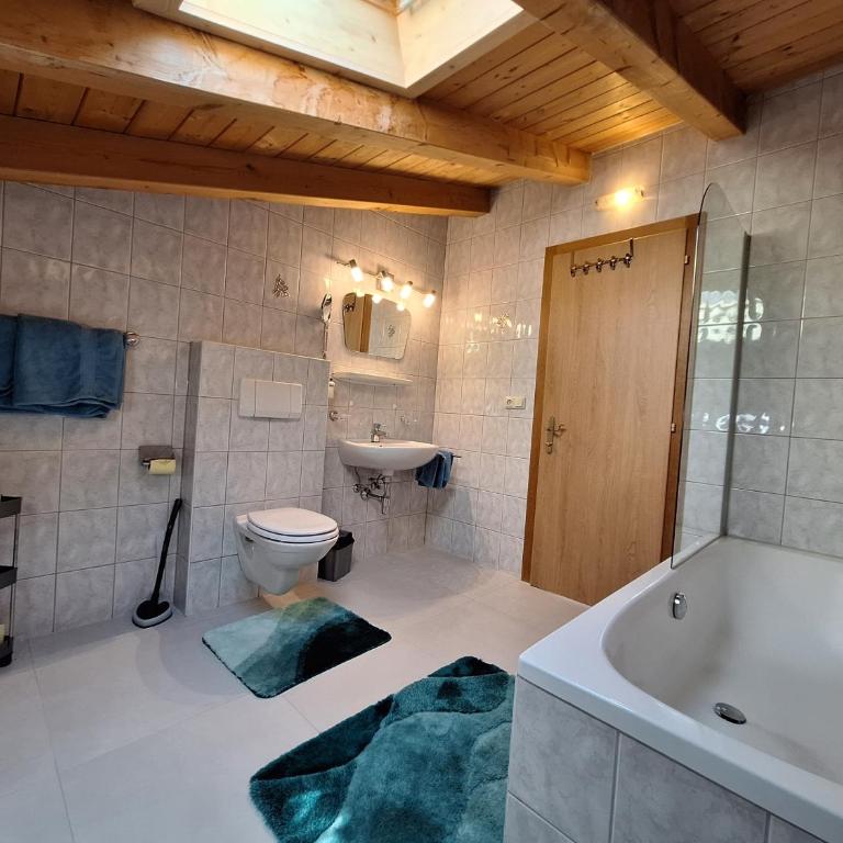 Appartement Anita - Two-Bedroom Apartment with Balcony - 13
