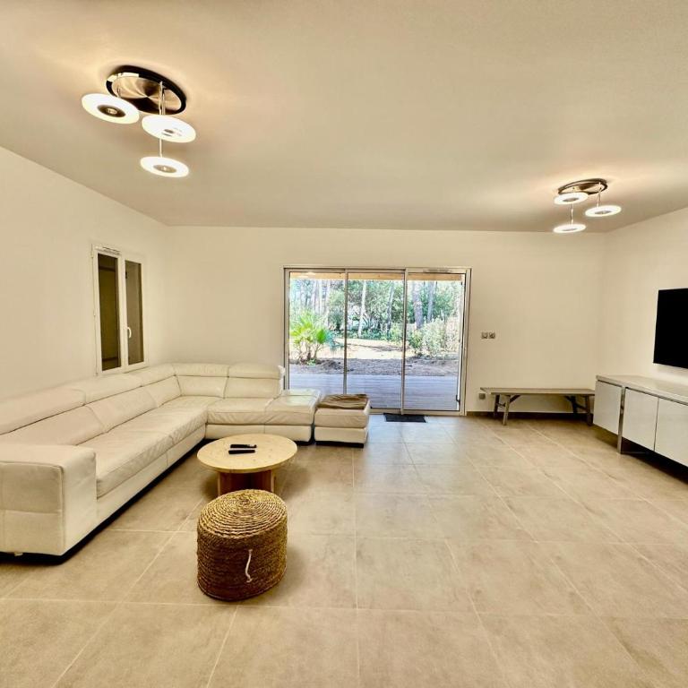 VILLA Plages de la Nartelle- Sainte Maxime - piscine privée - Villa con piscina privada - 15