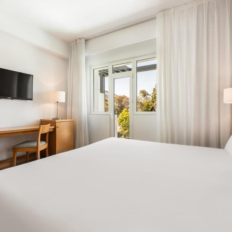Exe Peregrino - Deluxe Double or Twin Room with Balcony - 1