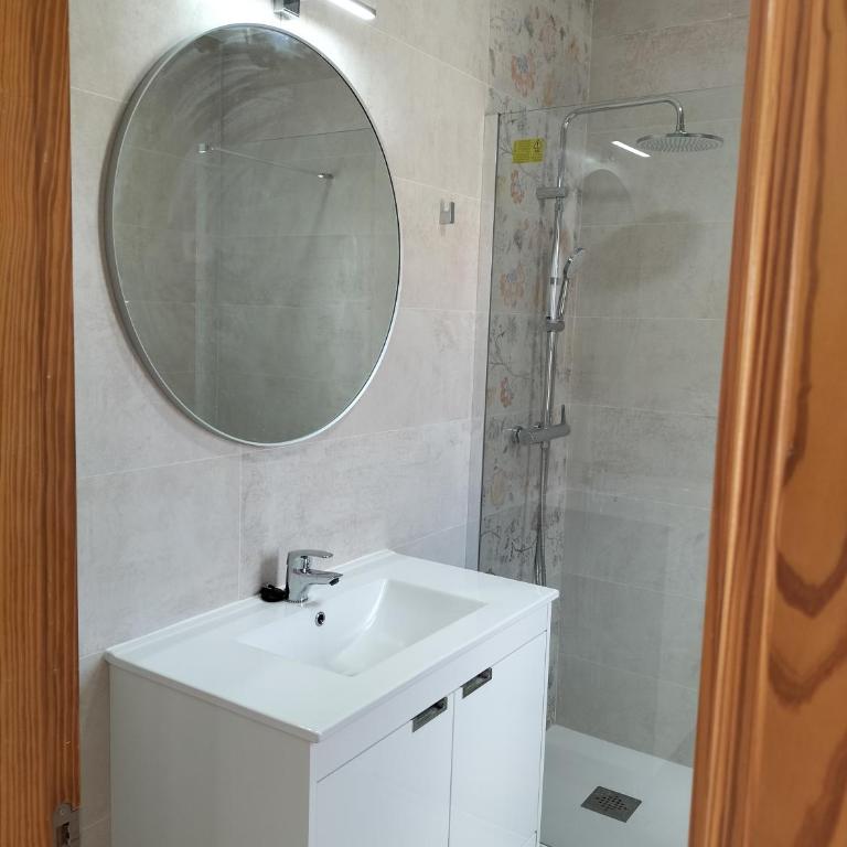 Ático Hogar de Tara - Apartamento de 2 dormitorios con terraza y vistas al mar - 13