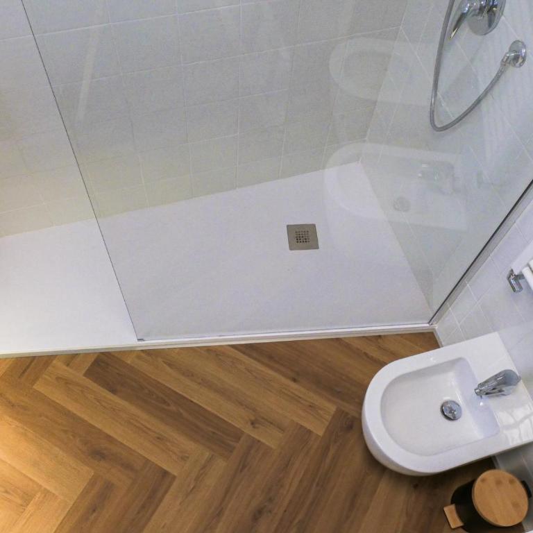 Vista mozzafiato su Piazza Unità Design vista unica comfort top e wifi veloce - Appartamento con 1 Camera da Letto - 14