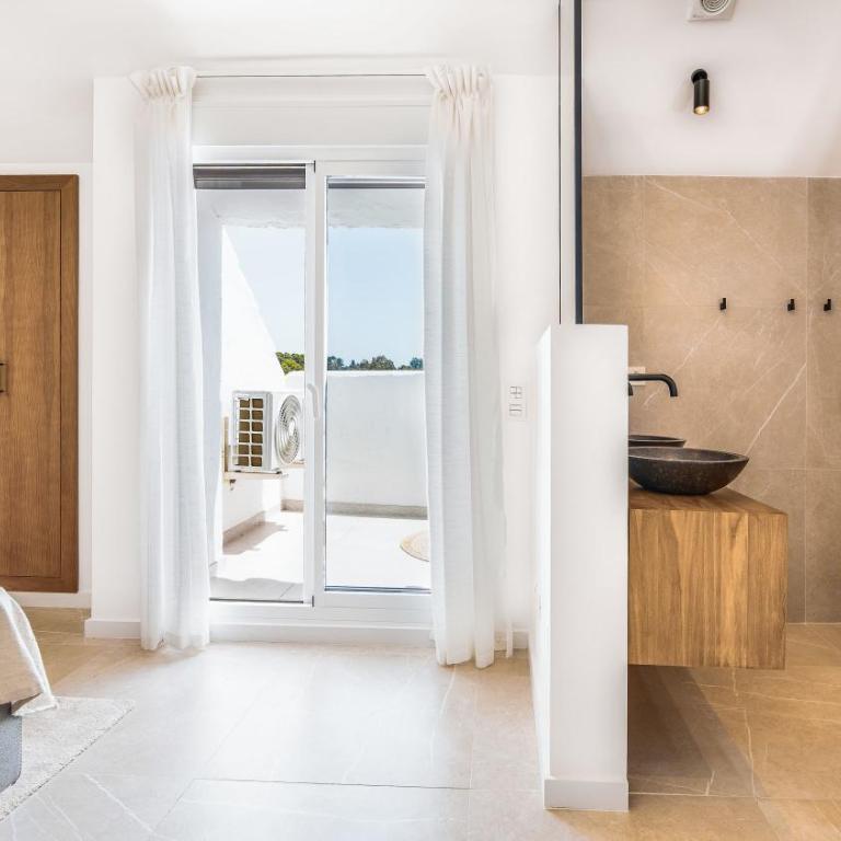 La Maestranza Luxury Views Nueva Andalucia - Apartment - 2