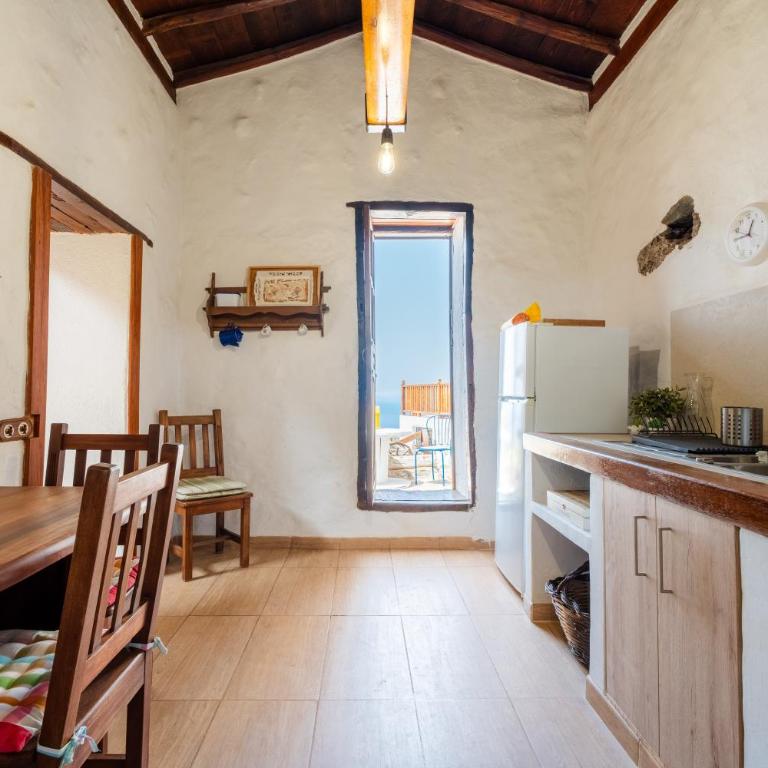 Casa Rural Tajona & Granero - Villa de 1 dormitorio - 12