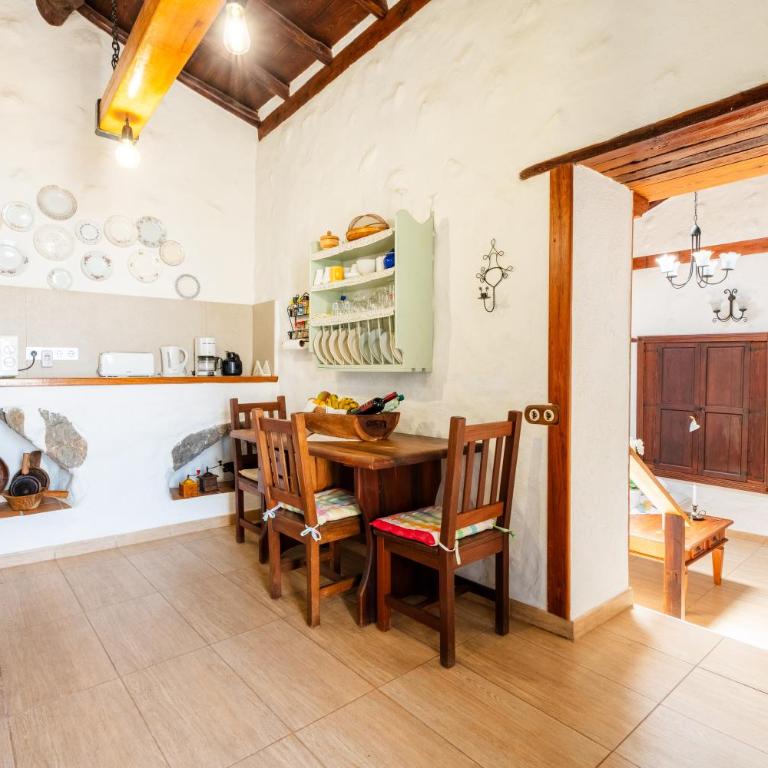 Casa Rural Tajona & Granero - Villa de 1 dormitorio - 10